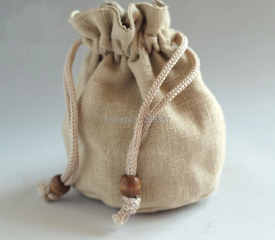 high quality Rounding Bottom linen drawstring  bags cheap jewelry bags wholesale small gift bag s for gift packaging and storage