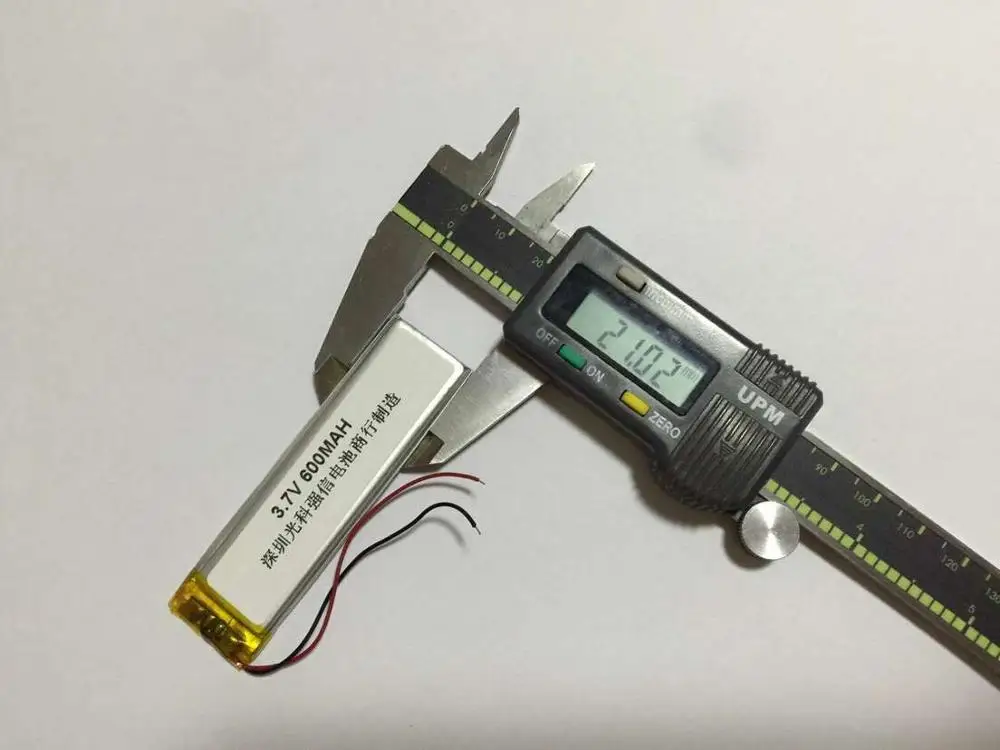 La nueva capacidad completa de litio de 3,7 V, polímero de 302073 de 600MAH MP4/GPS navigator/Micro dispositivos recargable de Li-ion celular