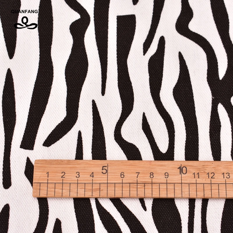 QUANFANG New Black Zebra Texture Pattern tessuto di tela per divano camicia borsa per tende cuscino fatto a mano a casa 40cm x 45cm/pezzo