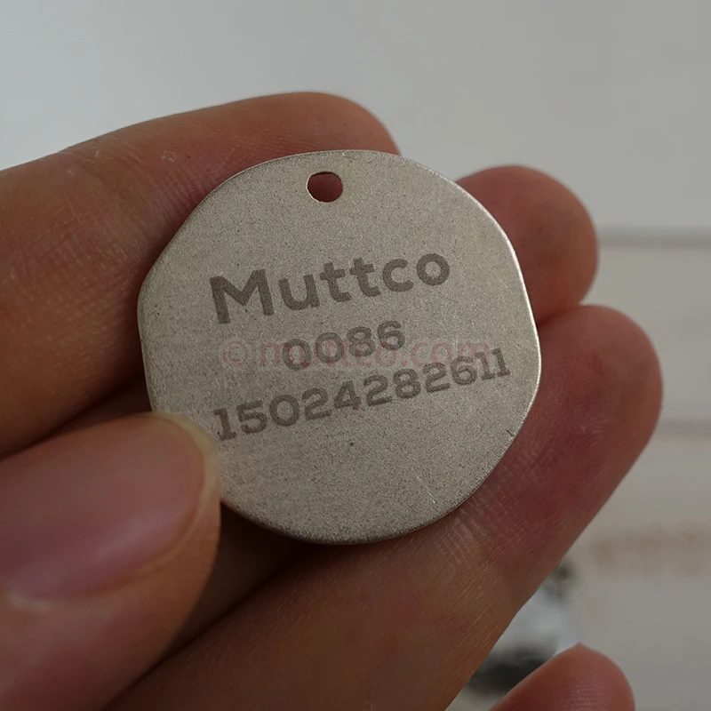 wholesale Laser engraving functional kirsite metal self-design letter engrave lettering round dog id tag carve dogs name & tel