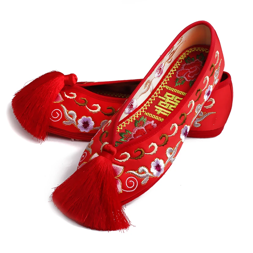 

brides shoes woman wedding shoes for bride flower embroidered shoes ancient chinese shoes embroidered vintage clothing