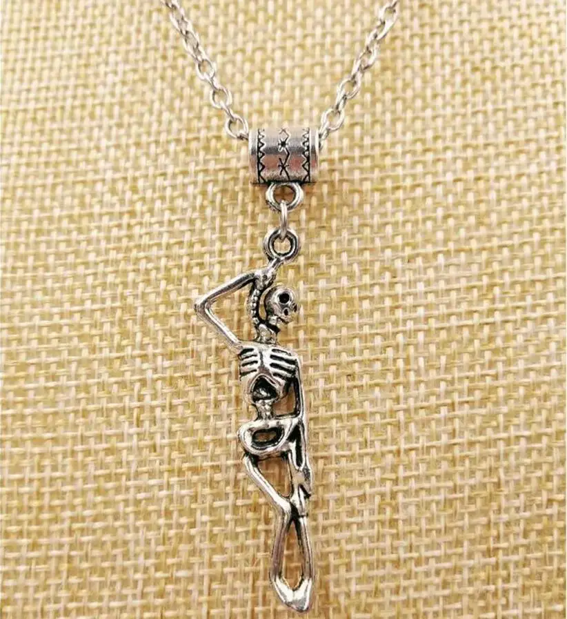 HOT Fashion Vintage Terrible Human Skeleton Charm Pendant sweater chain suitable Necklace DIY jewelry For Women Gift L33