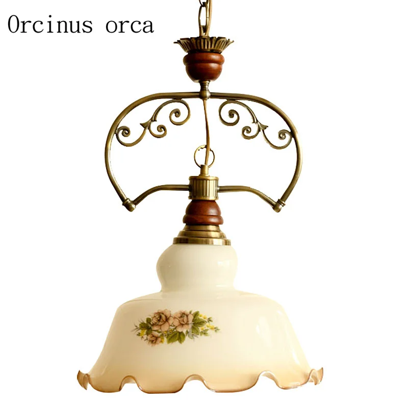 

Люстра из цельного дерева в американском стиле, гостиная, ресторан, средиземноморская ретро-раскрашенная светодиодная люстра с одной головкой