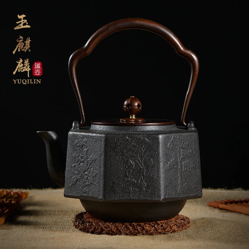 1.2L  Japanese Uncoated Cast Iron Handicrafts Eight angles Retro Teapot Kung Fu Tea Set Boil Kettle Tabletop Decoration