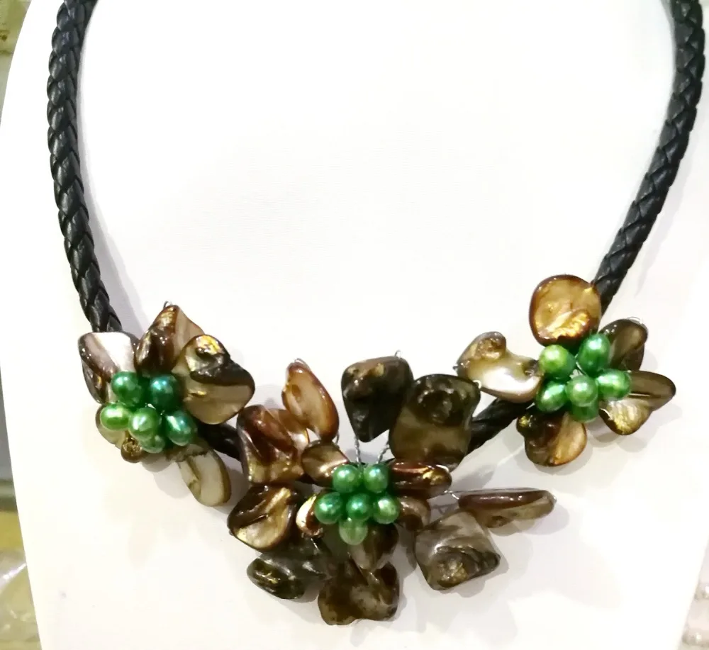 Classic Jewelry green natural pearl 3 flower brown shell mother of pearl necklace black leather 18