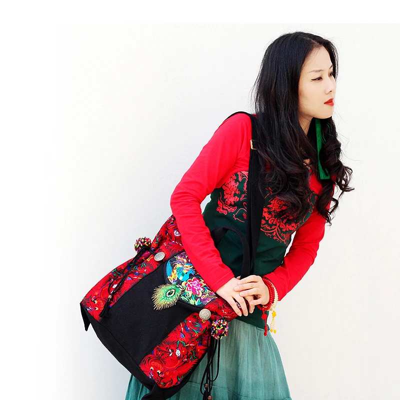 Bohemia canvas women bag handmade peacock feathers embroidered Ethnic bags Vintage shoulder messenger bags