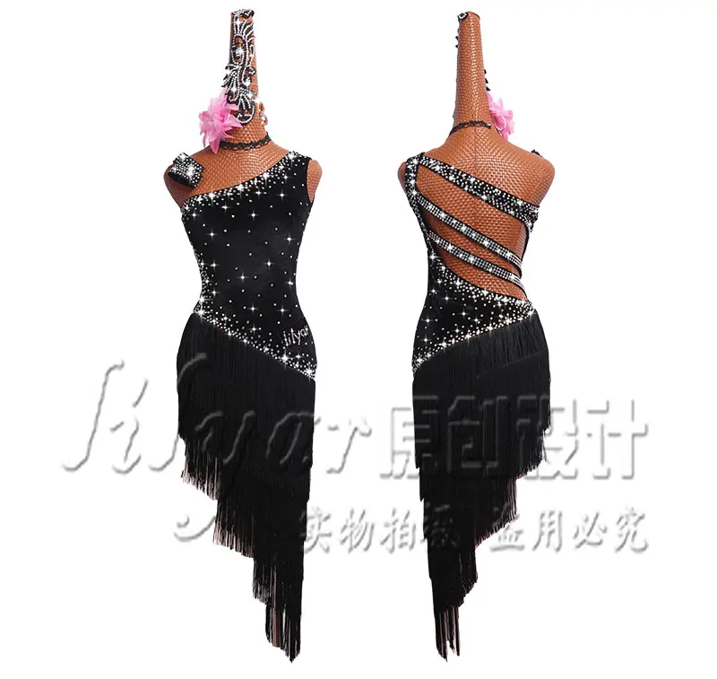 

Latin Dance Competition Dress Performance Dress Black velvet shoulder fringed skirt