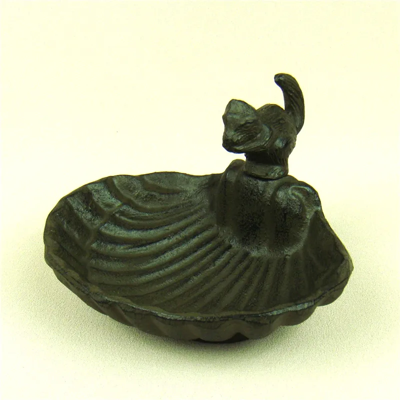 Cute Cast Iron Scallop and Squirrel Miniature Soap Dish Decorative Metal Bathroom Embellishment Craft Accessories Furnishing