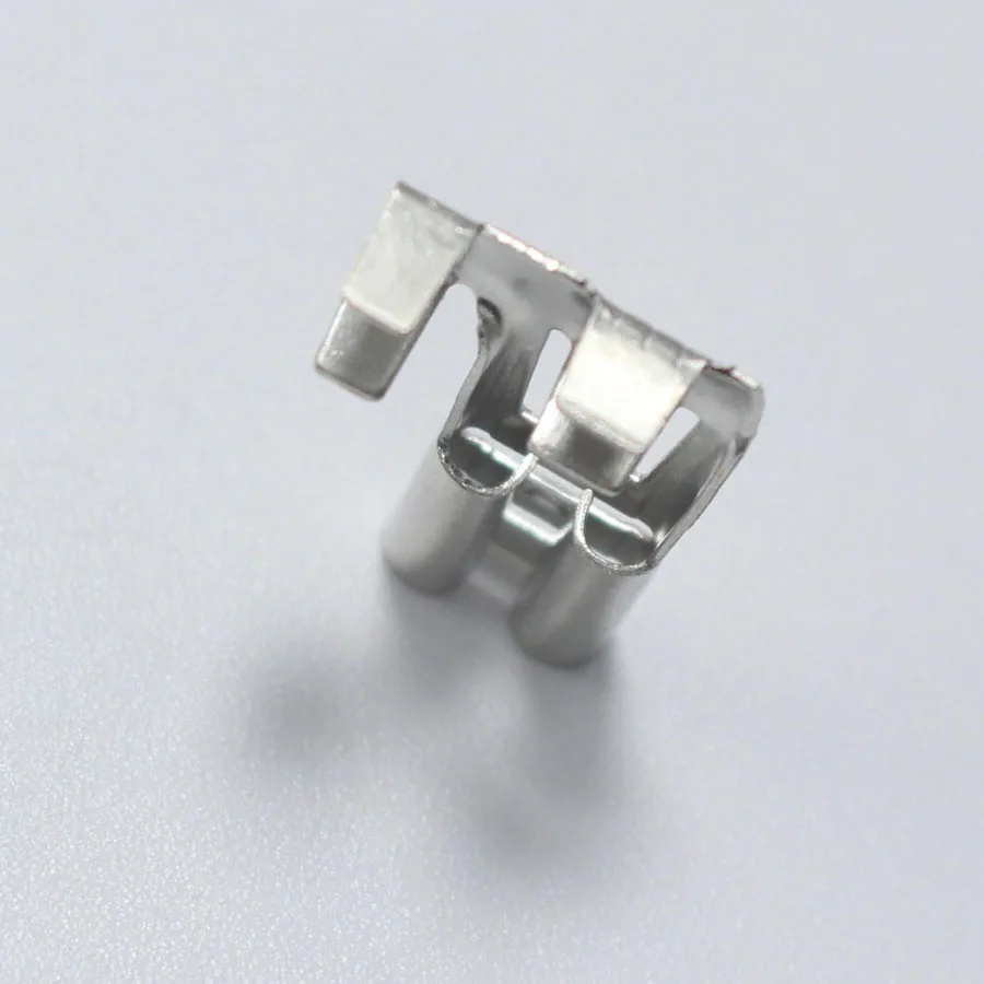10sets 6.3mm Right Angle Flag Female Crimp Terminal with Case for 18AWG - 13AWG Wire for Car Auto