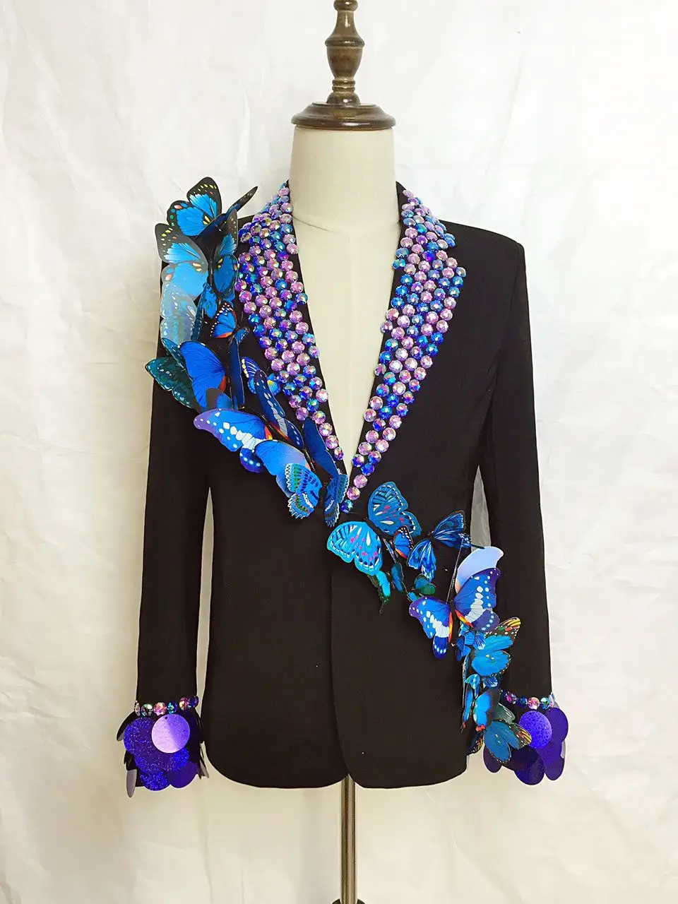 

Male Luxury Rhinestone Butterfly Handmade Royal slim suit costume DJ singer dancer stage costumes mens outerwear coat