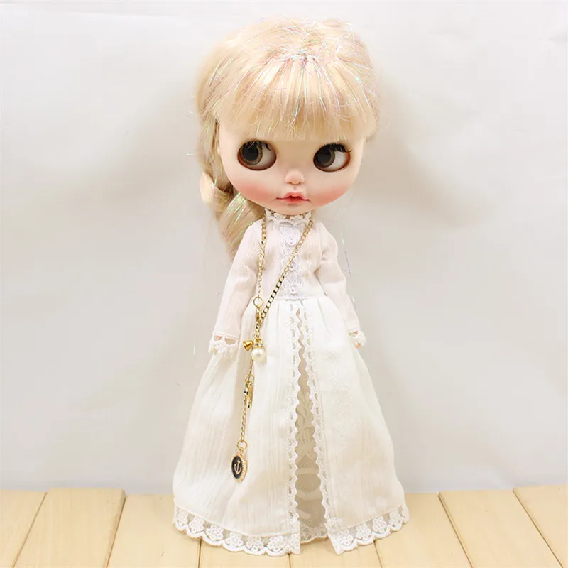 Suitable for Blyth icy doll joint doll icy jecci five licca body winter dress high quality gift