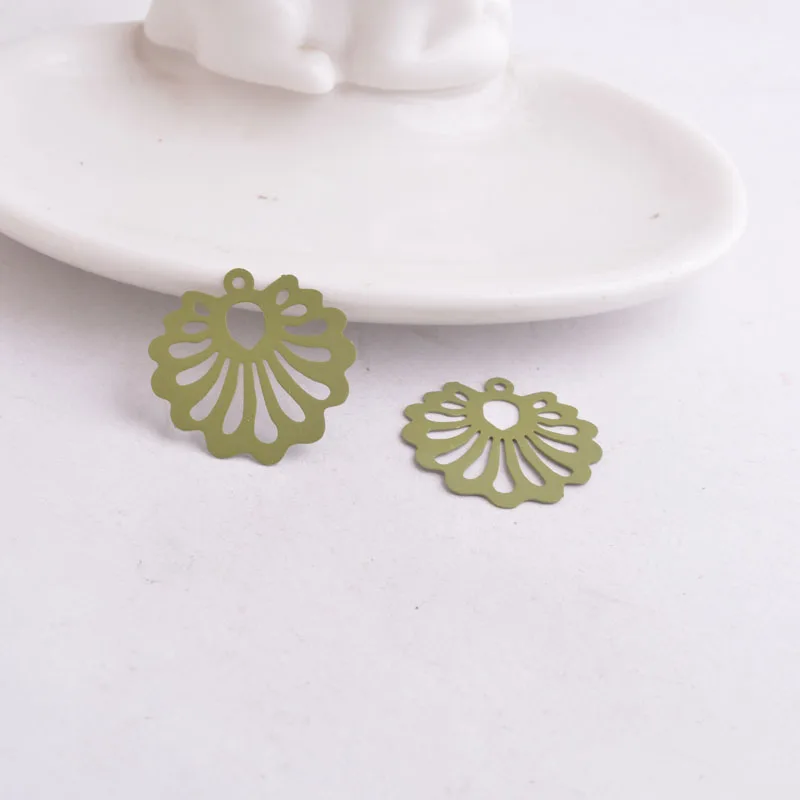 50 Stück AC9665 24*25mm Hohle Blumenanhänger – Detail 6