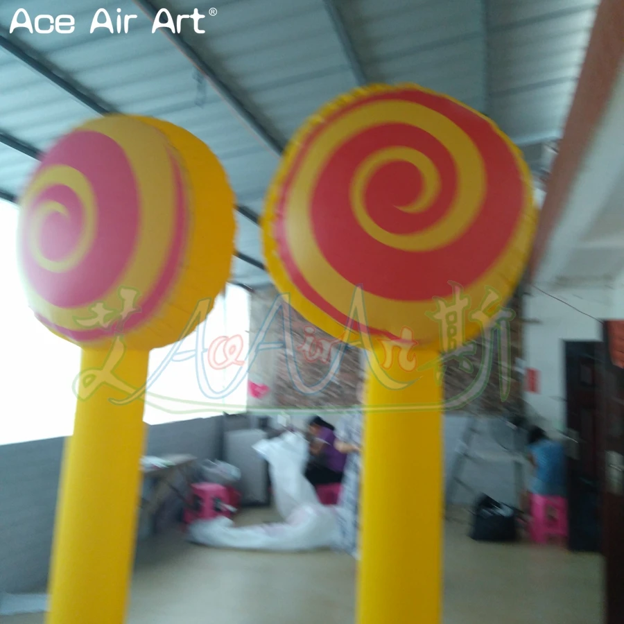 Printing Designed Inflatable Lollipop Model Sticky-pop Replica with Base and Fan for Christmas Decoration and Advertising