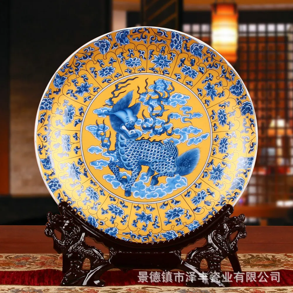 Jingdezhen ceramics antique kylin hanging plate ceramic crafts high-end Home Furnishing decorative ornaments boutique.