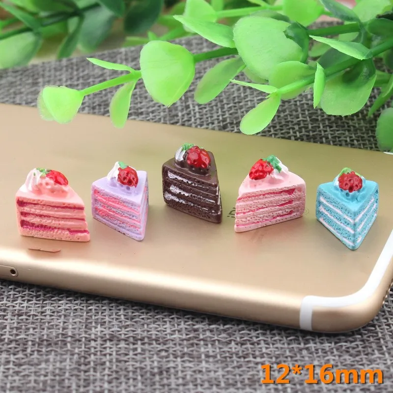 8pcs Strawberry Birthday Cake Miniature Figures Simulation Food Play House Toys Doll House DIY Accessories Children Kids toy