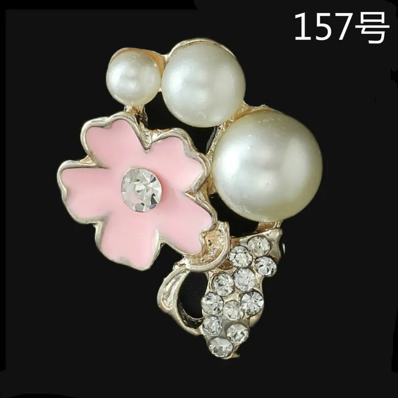 

Wholesale 50PCs Alloy Gold Color Crystal Imitation Pearl Flower Charm for Women Fashion Jewelry Accessories DIY