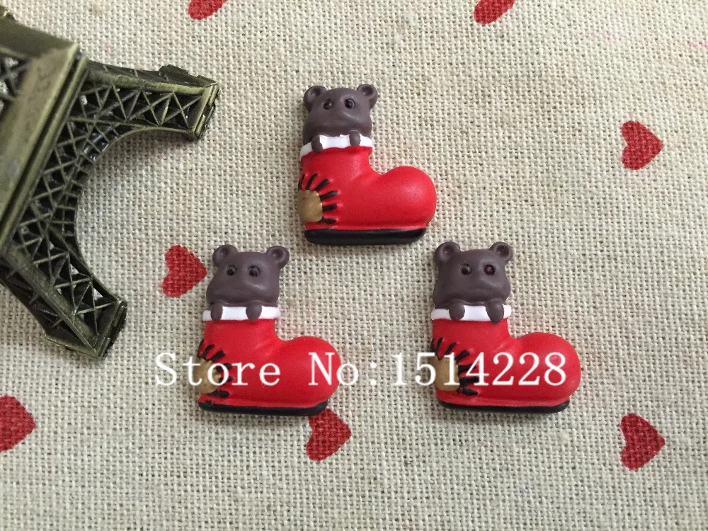 Mina Free shipping! Resin kawaii Christmas bear in socks. Resin Flatback Cabochon for christmas decoration &gift, DIY.20*23mm