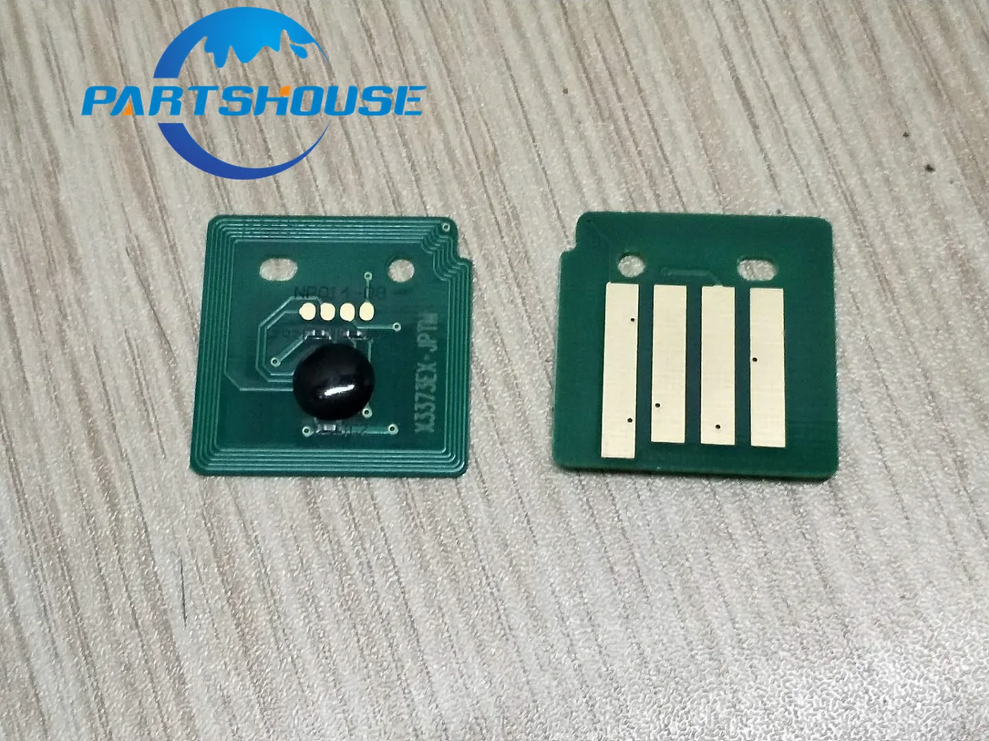 

20Pcs New Toner chip 006R01517 006R01518 006R01519 006R01520 For Xerox WC7525 WC7530 WC7535 WC7545 WC7556 Color toner cartriage