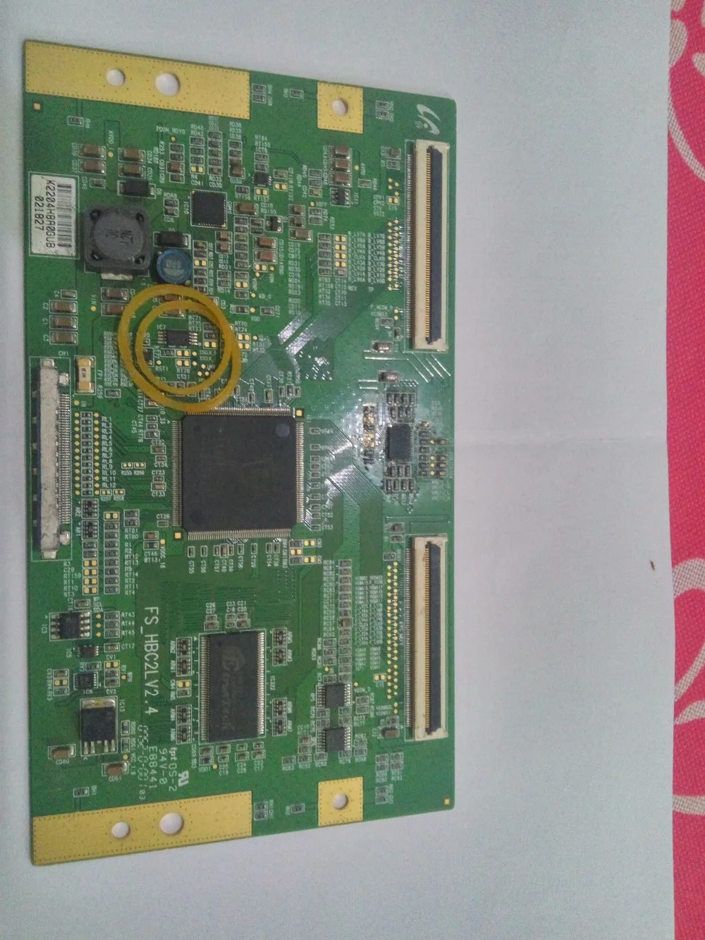 LOGIC BOARD FS_HBC2LV2.4 have two types LCD board FS-HBC2LV2.4 for connect with KLV-52V440A LTY520HB07 T-CON connect board