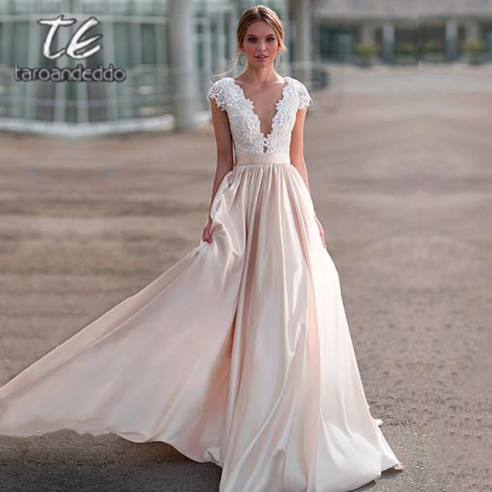 

Vestido De Noiva V Neck Satin Wedding Dresses Lace Applique Cap Sleeves Sweep Train Dress with Back Buttons