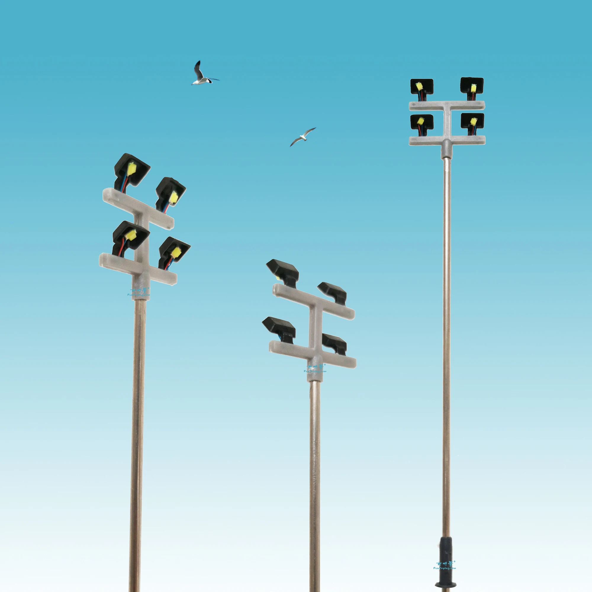 Torre de iluminación modelo a escala HO de 2/4 piezas, luces de calle modelo de 12V, diseño de poste de lámpara, tren, jardín, patio de juegos,