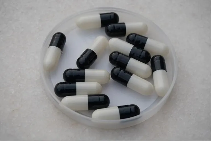 

(10,000pcs/lot) separated 0# black/White capsule,medicine capsule,hard gelatin capsule,empty capsule