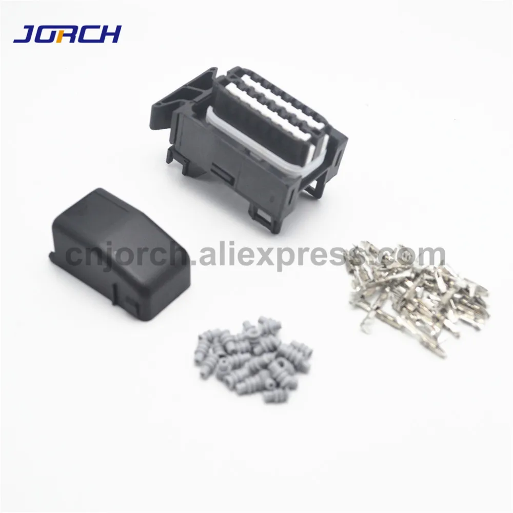 1set 28pin automotive Ecu wire harness connector auto computer welding plate ECU female connectors control system plug housing