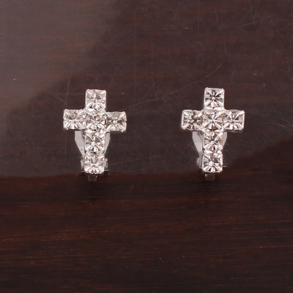 GRACE JUN New Full Rhinestone Clip on Earrings Without Pierced Fashion Student Cuff Earrings Needn\'t Ear Hole Costume Jewelry