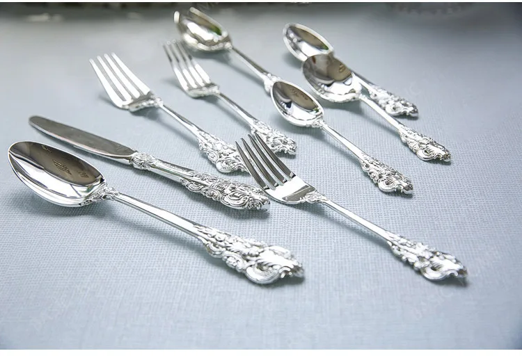 9 Pieces Silver Flatware Set Dinner Knives Spoons Forks Cutlery Set Silverware Dinnerware Tableware Set