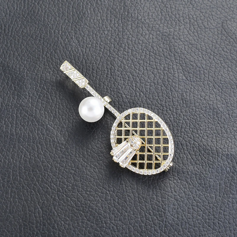 Personality Trend Copper Brooch Sports Badminton Racket Badminton Pearl Copper Zircon Brooch Pin High Quality Jewelry