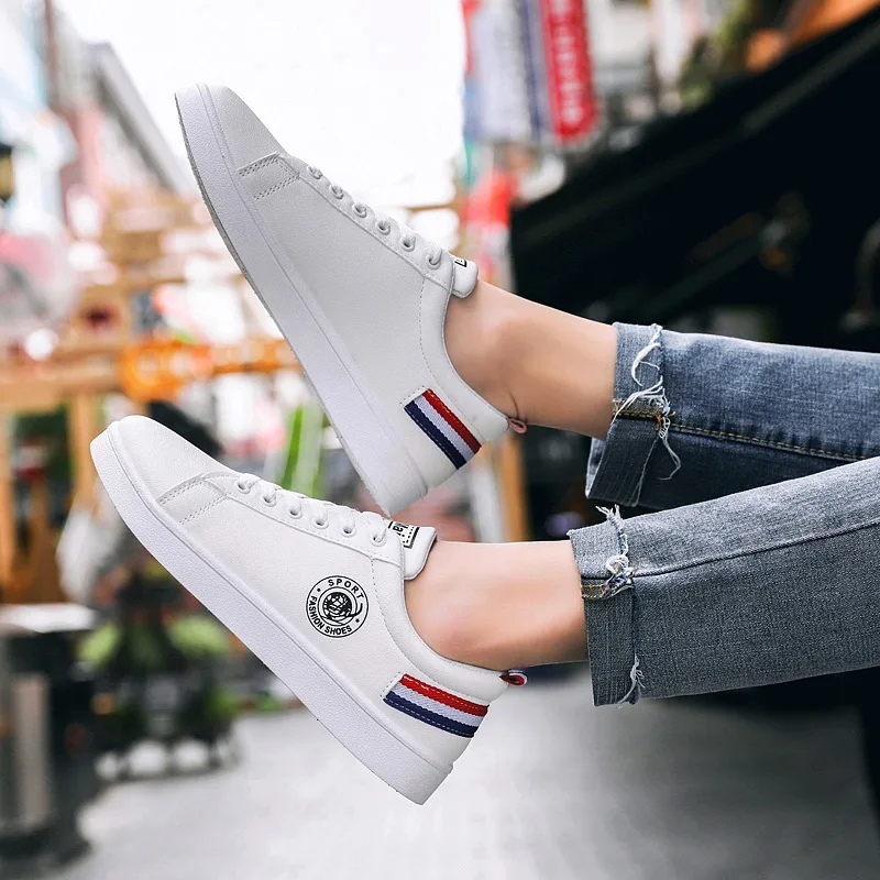 

2019 4 Seasons Shoes White Men's Shoes Fashion Casual Shoes for Students Fashion Boy Shoes Sports Leather Shoes Size39-44