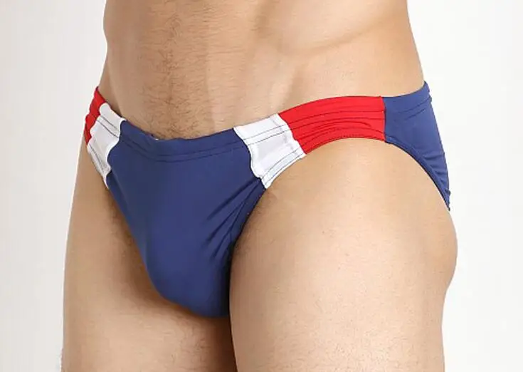 BOYTHOR Rise of a new brandCustomize the new Private customized Men\'s swimming trunks Pure color Sexy small waist