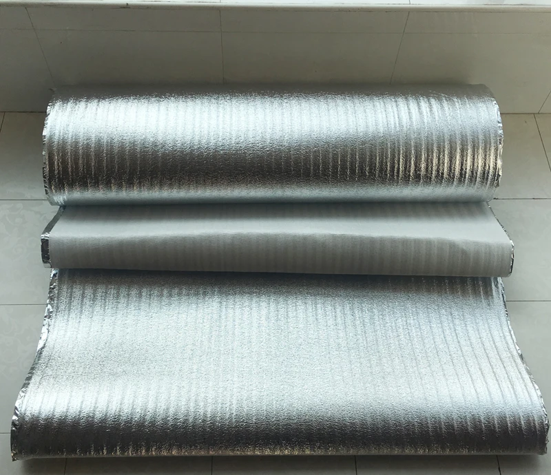 Filme reflexivo da folha de alumínio da espessura do filme 2mm para o aquecimento do assoalho 4 isolação quadrada do medidor 0.5m x 8 medidores