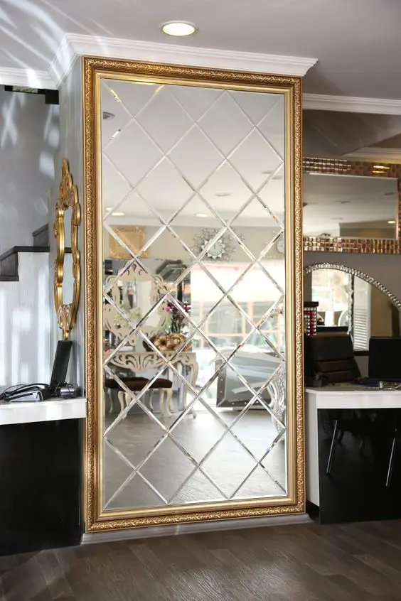 Customized Luxury Beveled Glass Mirror for Living room wall