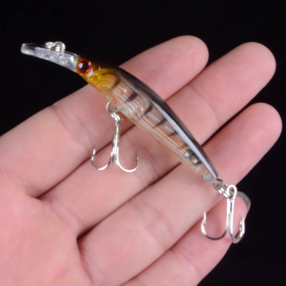 3.9g/7cm Fishing Lures Minnow Hard Wobblers Crankbait 3D Eyes Gold-plated Plastic Laser Reflective Baits Summer Fishing