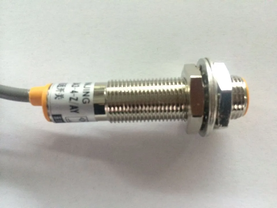 

Free Shipping 10pcs/lot LJ12A3-2-Z/BX Inductive Proximity switch ,DC 6-36V,NPN 3-wire NO, 12mm diameter,2mm detective distance