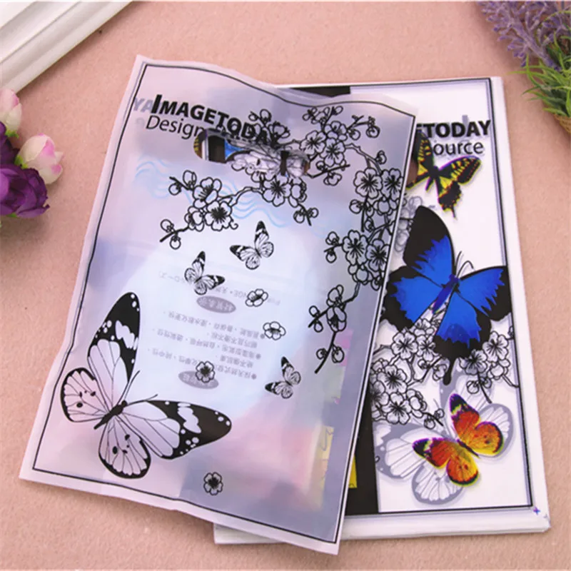  New Design Wholesale 100pcs/lot 15*20cm Plastic Birthday Gift Packing With Butterfly And Flowers Favor New Year Packaging