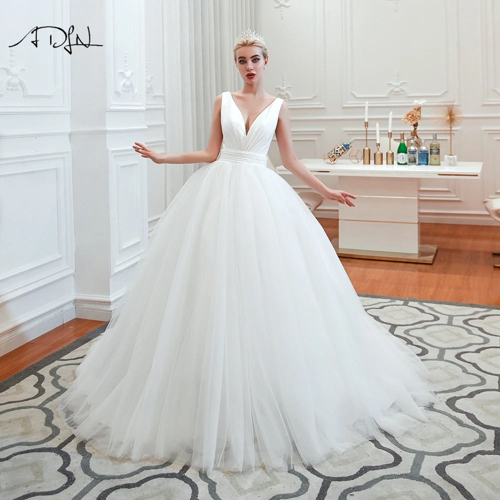 Adln simples uma linha vestidos de casamento cetim com decote em v vestidos de noiva robe de mariee trem varredura tule macio princesa branco vestidos de noiva