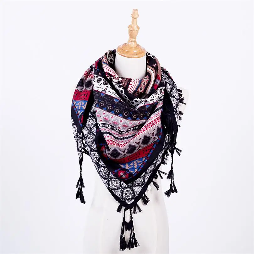 2019 Brand new Women bandana fashion scarf square scarves printed warm winter autumn scarf Female Geometric Tassel echarpe