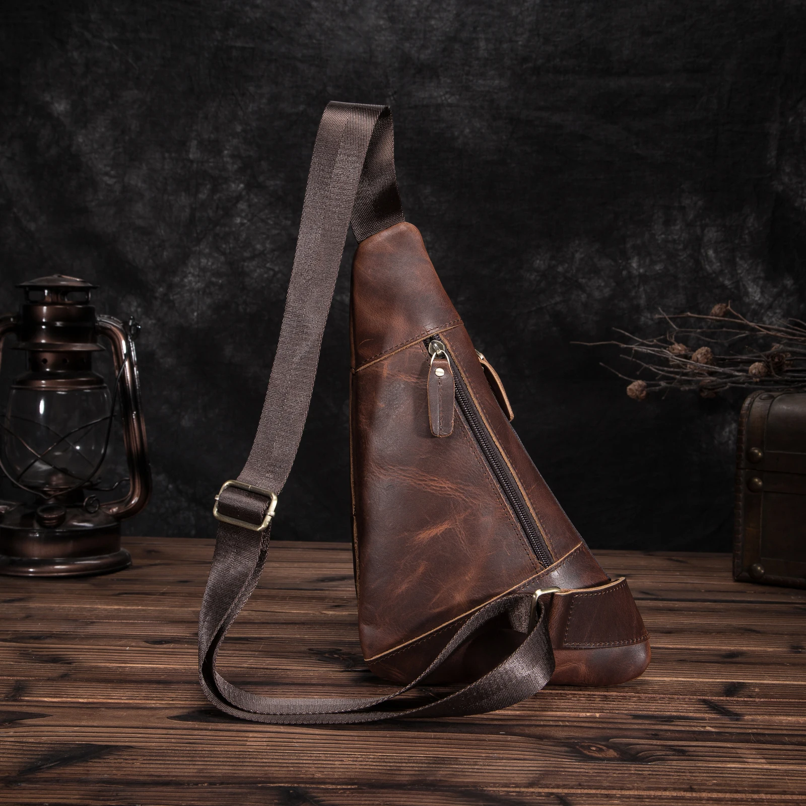 Men Quality Leather Casual Fashion Triangle Crossbody Chest Sling Bag Design Travel One Shoulder Bag Backpack Daypack Male 696-D