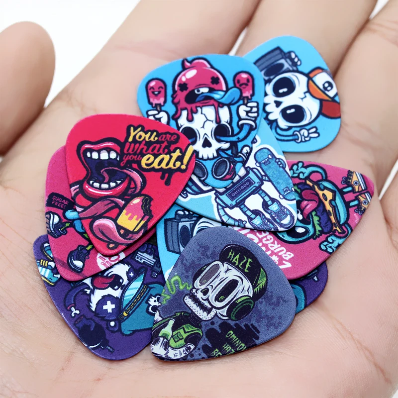 SOACH 10PCS 0.46/0.71/1.0mm high quality guitar picks two side pick Graffiti skeleton picks earrings picks guitar Accessories