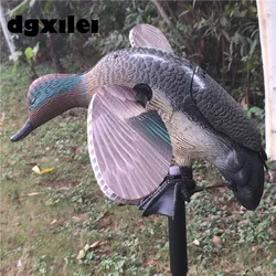 Factory Wholesale Eco-Friendly Plastic Green Wing Teal 6V Motor Duck Decoy Decoy Duck From Xilei