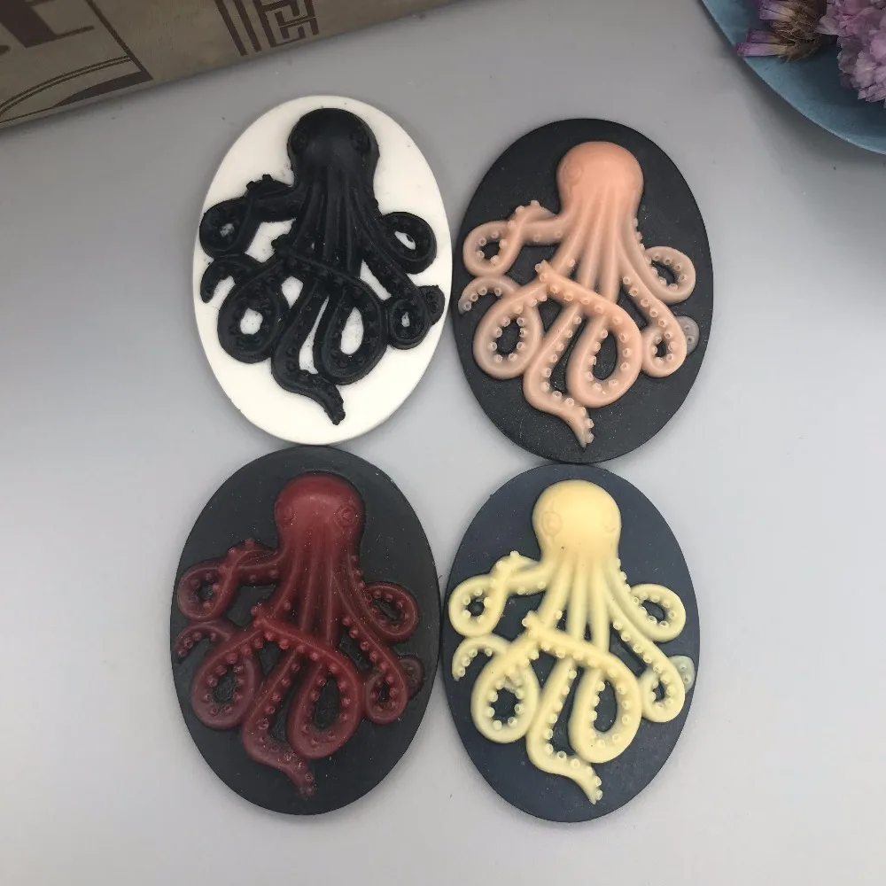 Mixed colors.Resin octopus Cameo .Resin Flatback Cabochon for Necklace Pendant .jewelry.DIY , 30*40mm