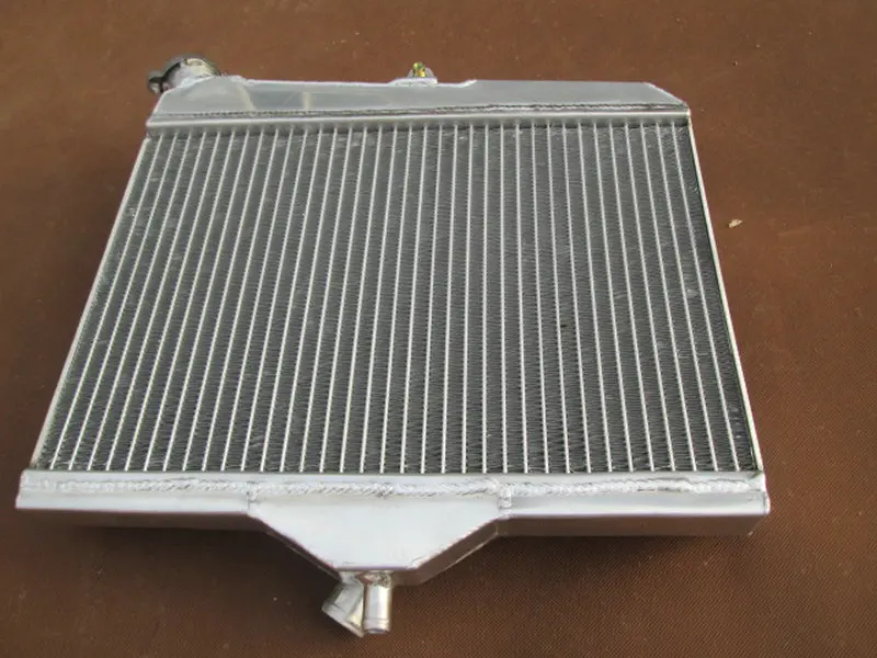 

Aluminum Alloy Radiator For 1983-1993 VENTURE ROYALLE XVZ1200 XVZ1300 XVZ 1200 1300 84 85 86 87 88 89 1990 91 92 High Quality