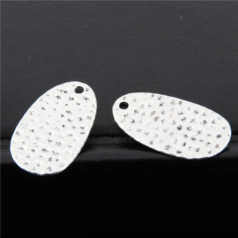 40pcs  Silver Color Oval-shaped Charms Pendant Crafts Diy Handmade Jewelry Finding  A2659