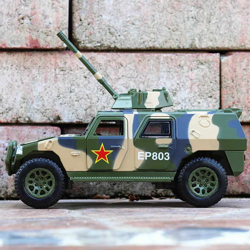 Best selling 1:32 Dongfeng Warrior military alloy car model,sound and light pull back off-road vehicle model,free shipping