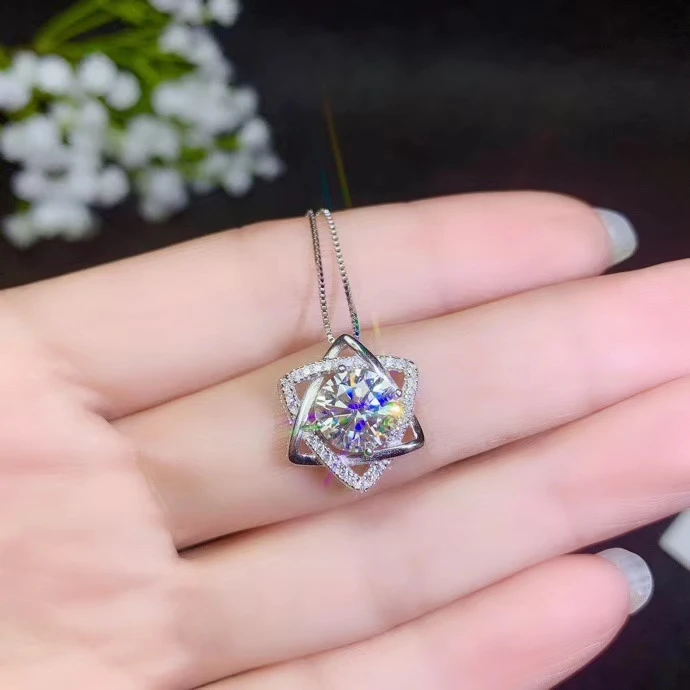 2 carat flashing moissanite gem necklace, flashing better than diamond birthday party gift  925 sterling silver shiny gem