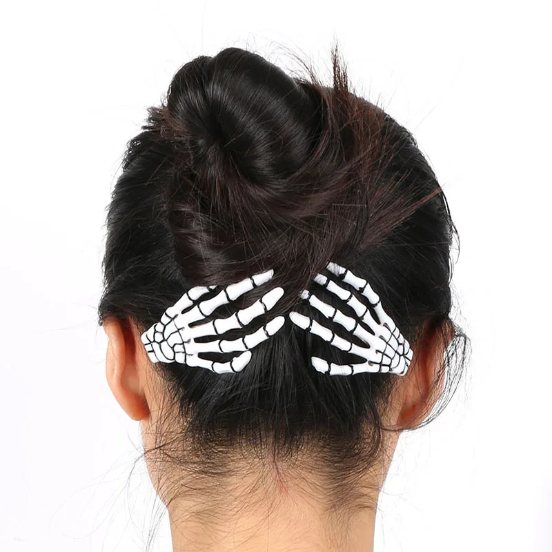 2 Pcs/Set New Women Harajuku Skull Skeleton Hand Bone Hair Clip Bone Claw Hairpin Halloween For Girls Hair Styling Accessories