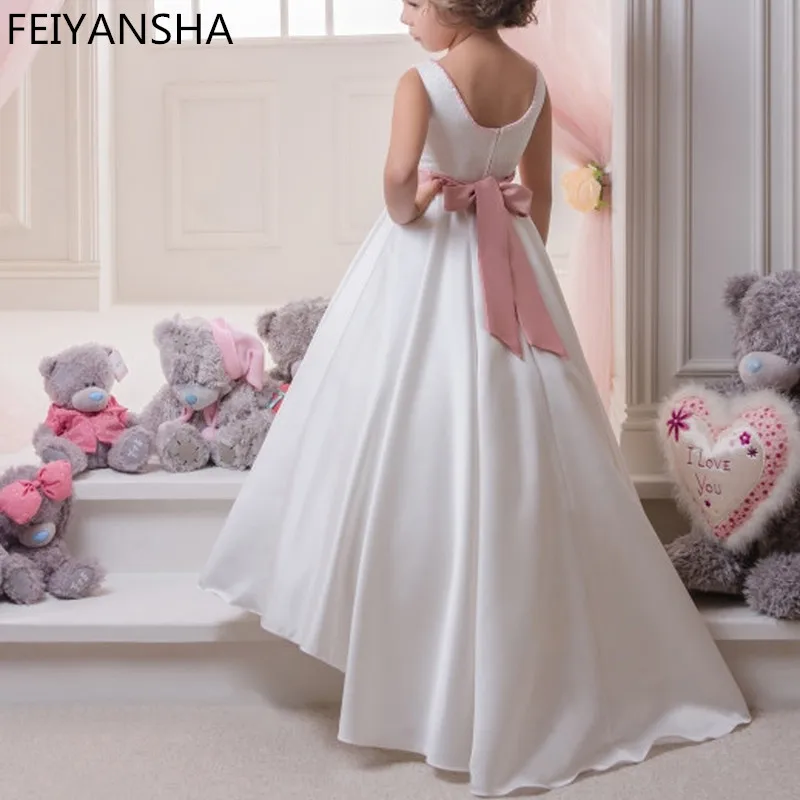 Trắng Đầu Tiên Hiệp Thông Đầm Form Chữ A Tay Dài Cổ Tròn Hoa Bé Gái Có Nơ Tất Vestidos De Comunion Para Ninas