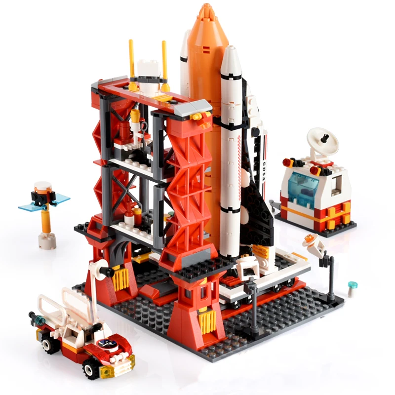 Classic 679+Pcs Building Blocks City The Shuttle Launch Center Block DIY Bricks Educational Building Toys For Children Gift